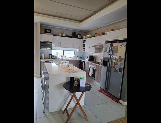 2 BEDROOM PROPERTY TO RENT IN LINDEN